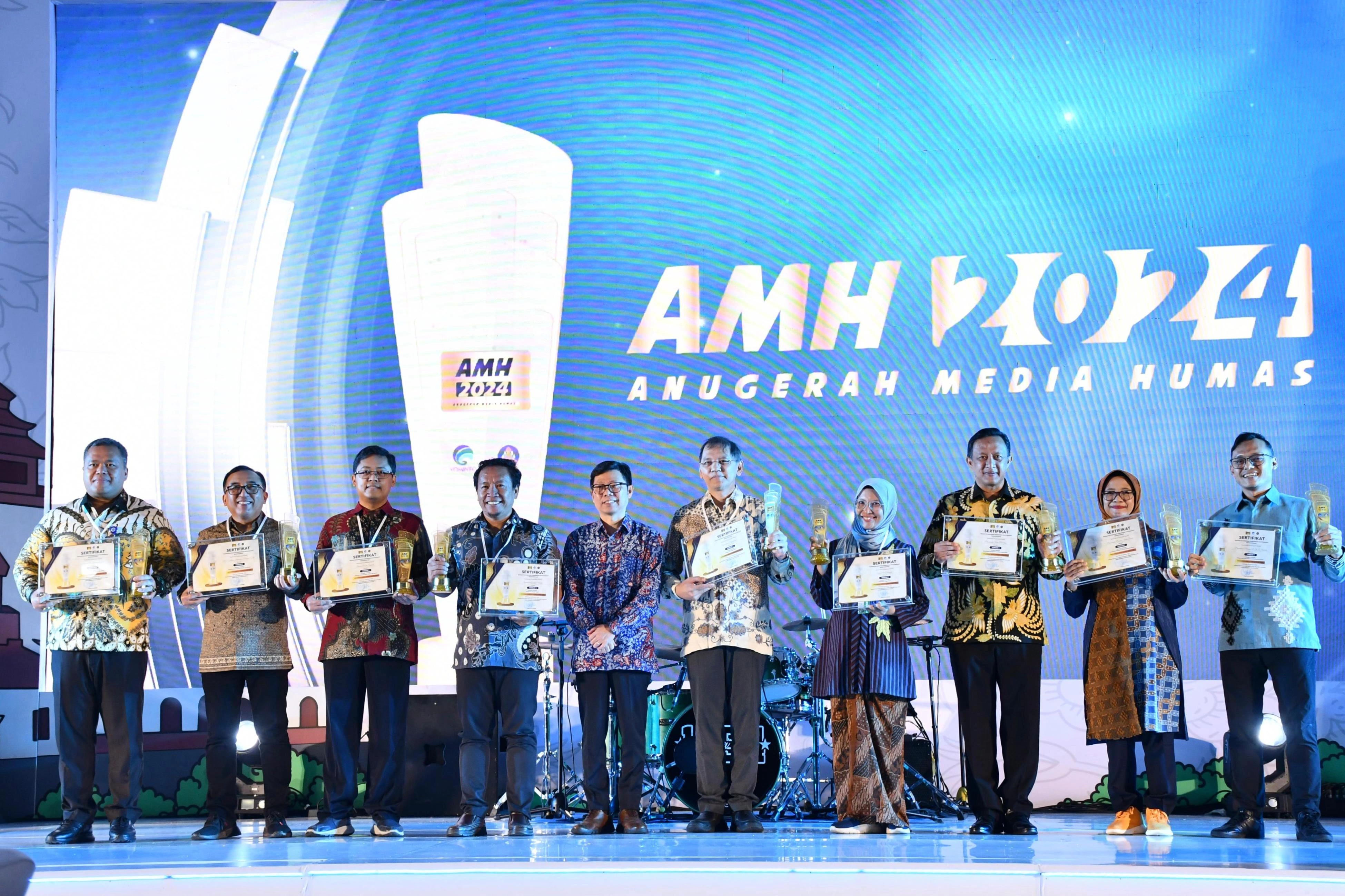 Telkom Boyong 3 Penghargaan dalam Anugerah Media Humas (AMH) 2024
